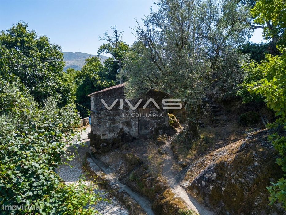 Moradia para Restaurar T0 Venda em Cabril,Montalegre