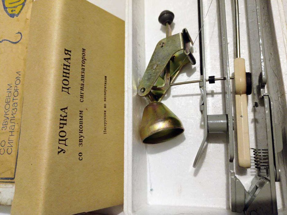 Донка зі звуковим сигналізатором / Удочка донная с сигнализатором