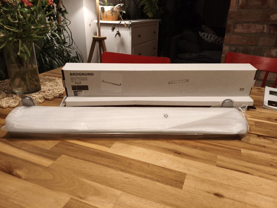 Ikea Brogrund półka szklana