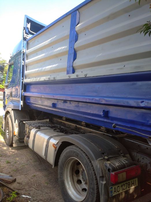 Renault Premium 2008