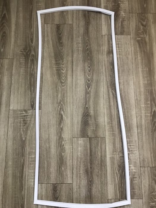 Новий ущільнювач під планку холодильної камери холодильника Норд 244