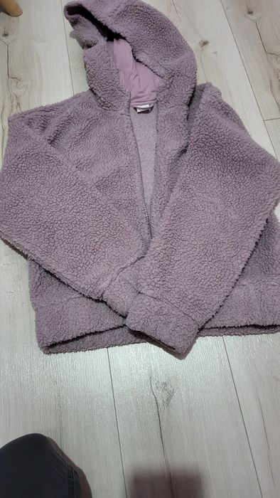 Ciepła bluza r 152