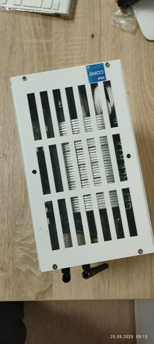 Ultrakompaktowy Game Monster: i5-12400+16Gb DDR4+RTX 3060–Czarny/Biały