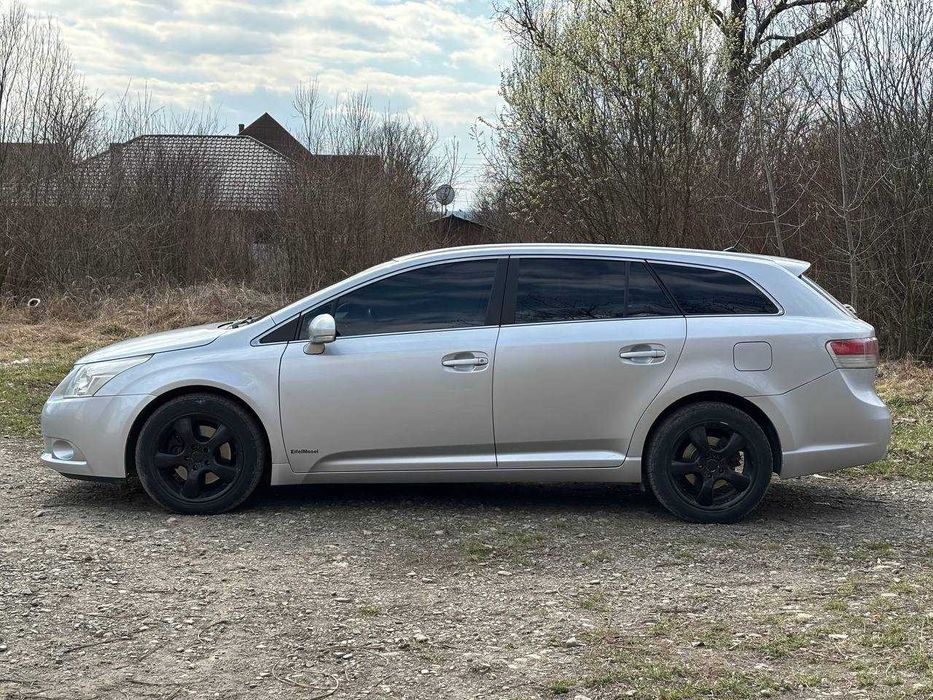 Toyota Avensis 2011 2.2d D4D