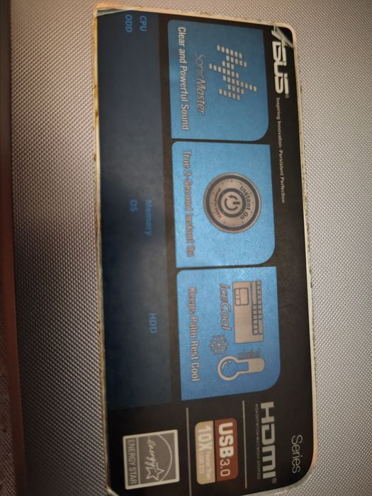 Laptop Asus X550C, i3, 8 GB RAM, SSD