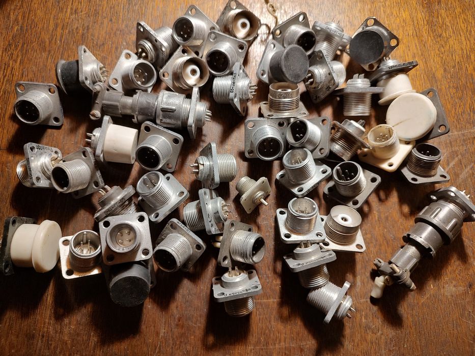 Транзистор КТ920А, КТ922Б, СР-50-73ФВ, СР-50-74ПВ, радиодетали