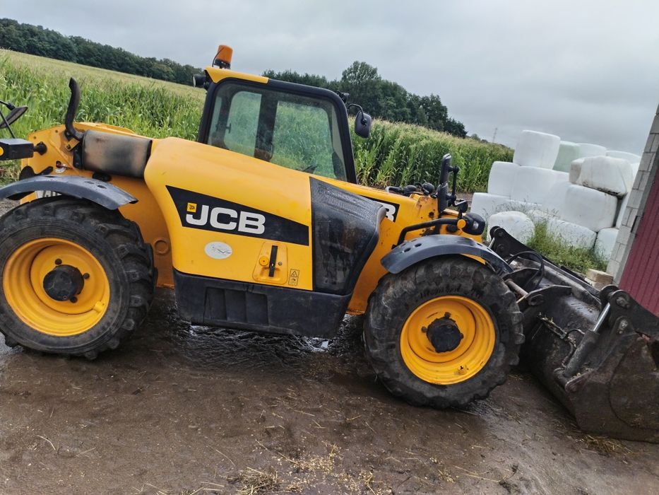 Ładowarka teleskopowa JCB 527-58