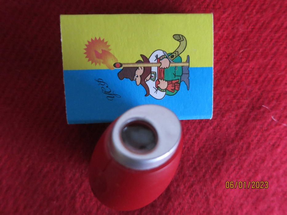 Годинник міні цифровий світлодіодний із проекцією часу (із брелоком)