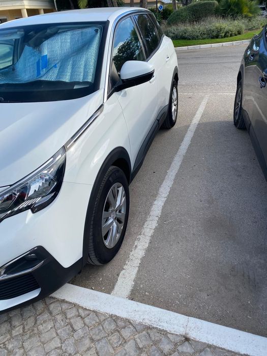 Peugeot 3008 1.5 Blue-hdi