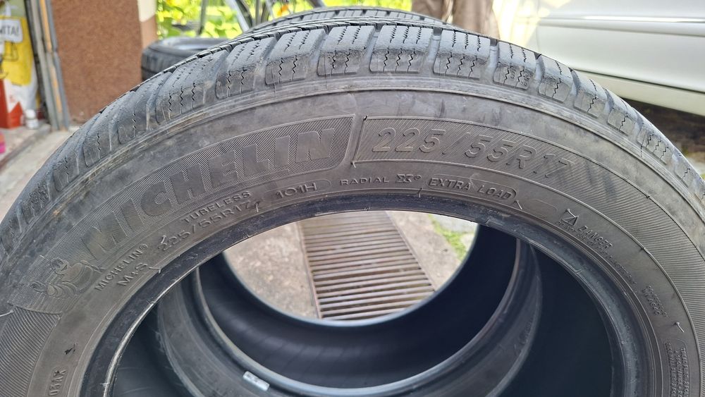 2 opony całoroczne Michelin Defender LTX  225/55 R17 101H