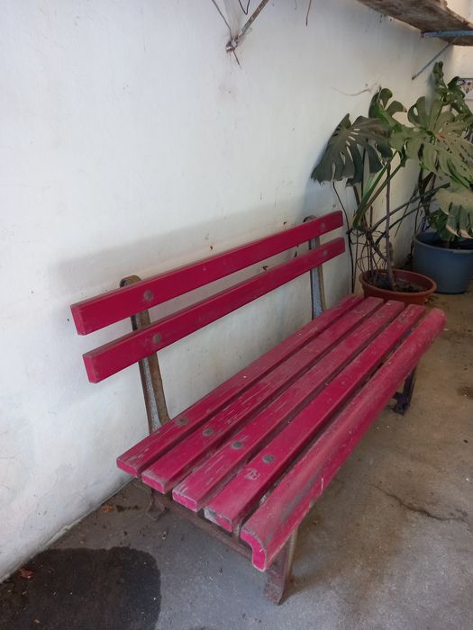 Bancos de jardim  ALBA