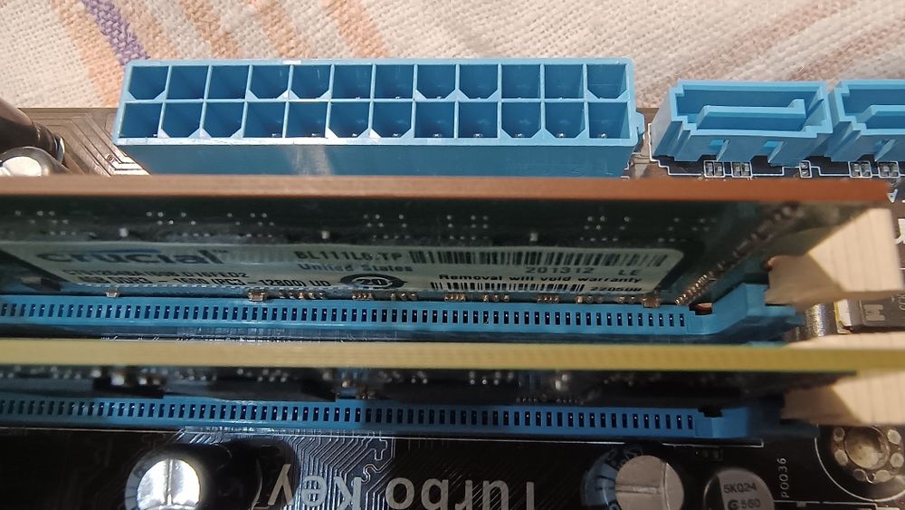 Комплект материнская плата AMD+процессор Phenom+ ОЗУ DDR3