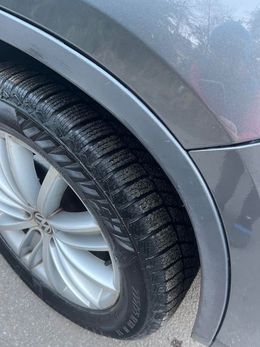 Продам авто Volkswagen Tiguan