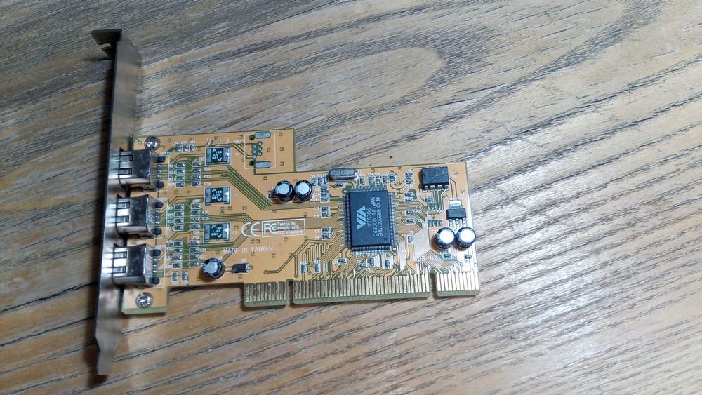 FireWire kontroler 3 porty fire na PCI