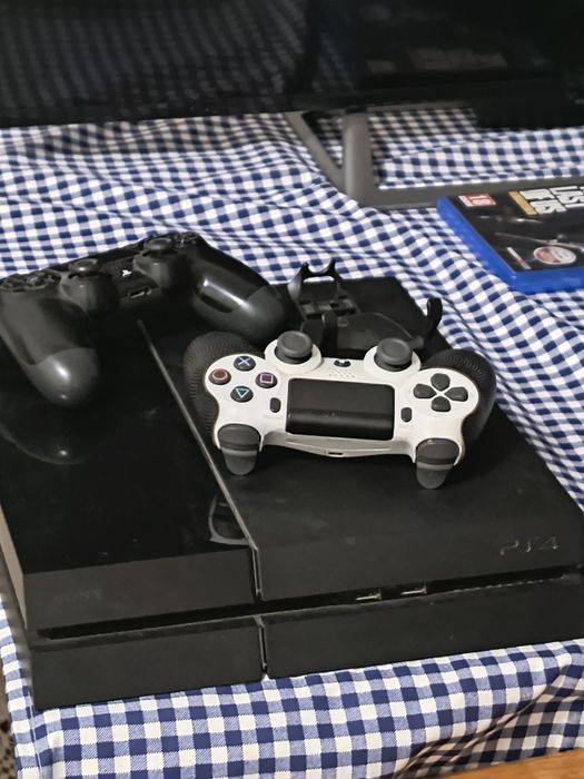 Продам пс 4 або обмін на комп'ютер