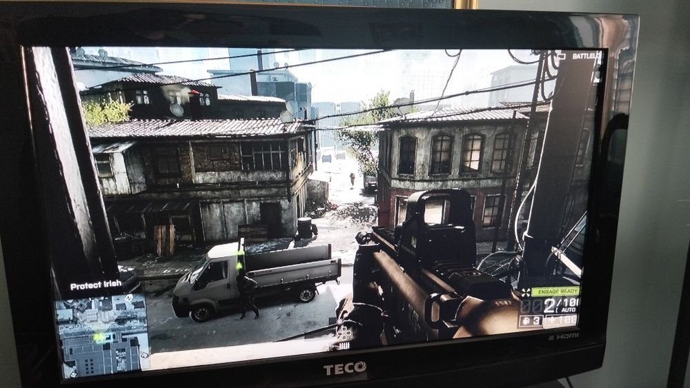 PS3 Super Slim 500GB Desbloqueada + 1 Comando (Ler Descrição)