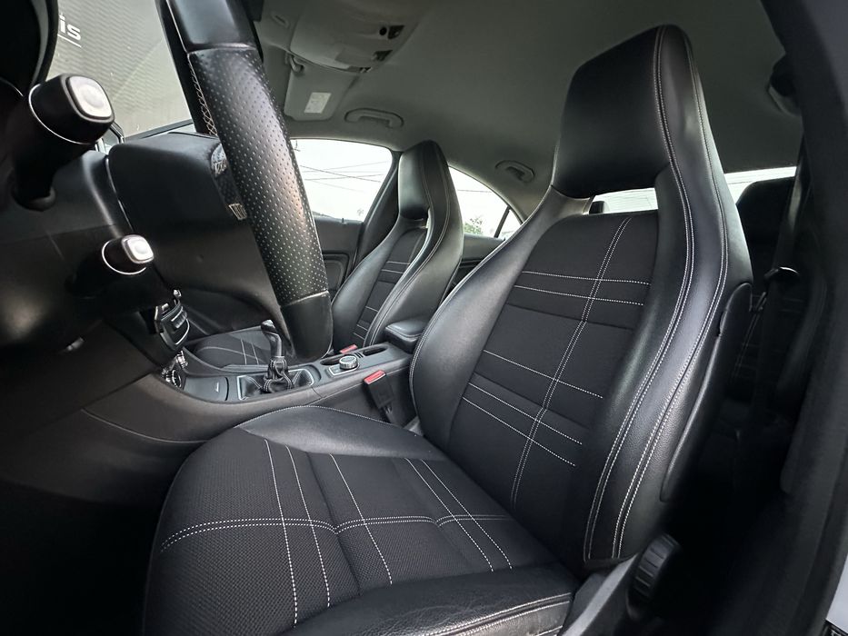 Mercedes CLA 180 CDI ‘ Sedan ‘   GARANTIA