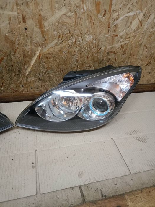 Передні фари Hyundai i30 Хюндай І30 2007-2012