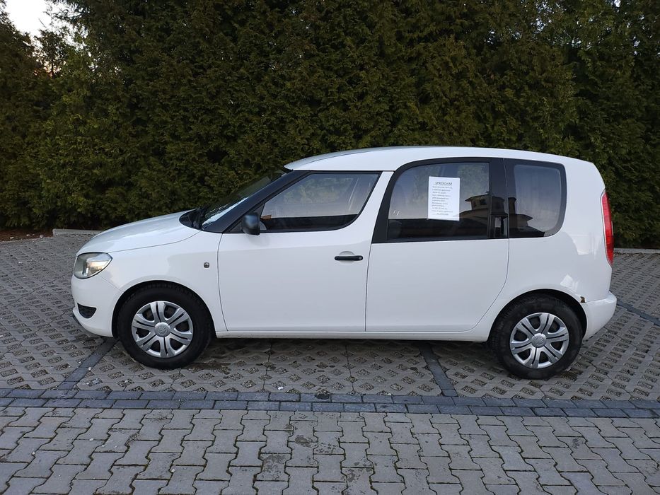 Bezwypadkowa Skoda Roomster