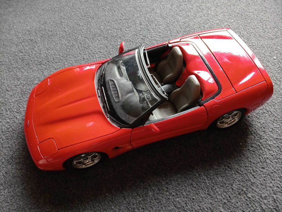 Conjunto de 12 carros miniaturas