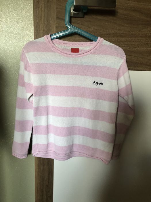 Sweter frmy Esprit rozmiar 104-110