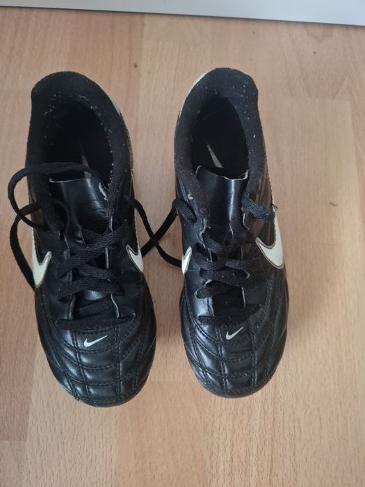 Korki chłopięce rozm 31, 5 Nike
