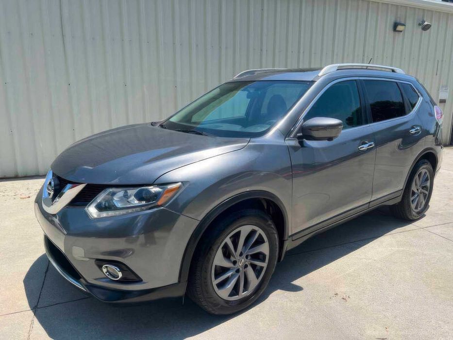 Nissan Rogue SL      2016