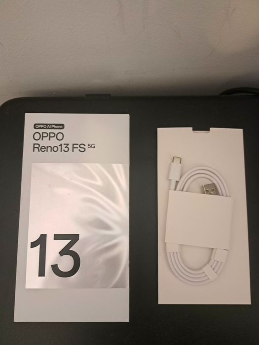 Oppo Reno13 FS 5G 12/512 GB – jak nowy, na gwarancji