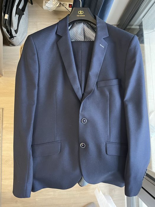 Garnitur męski z kamizelką