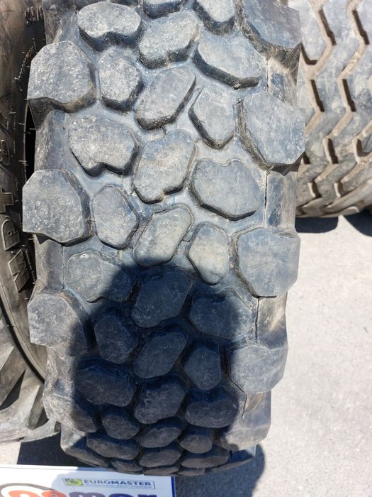 335/80R20 Continental opony używane rolnicze para