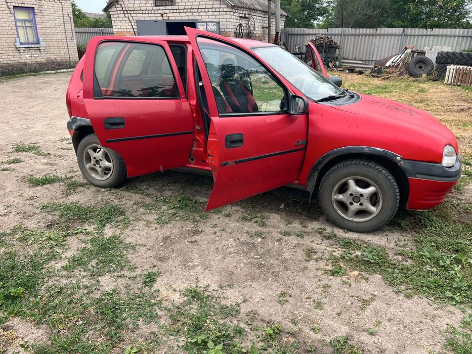 Автомобіль Opel Corsa
