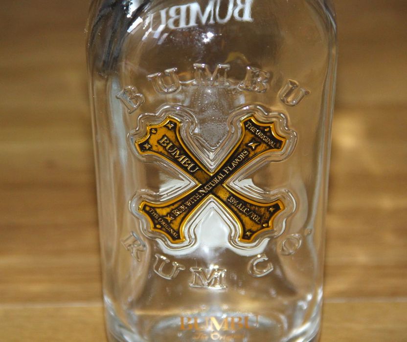 kafarka  bumbu czaszka szkło