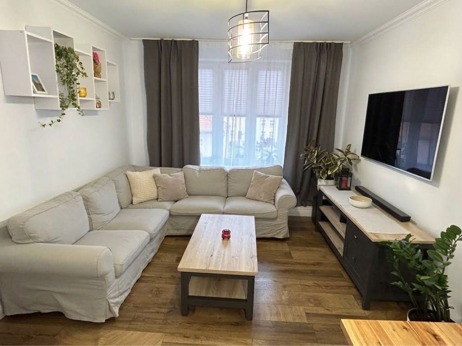 Sprzedam mieszkanie w kamienicy 97m2