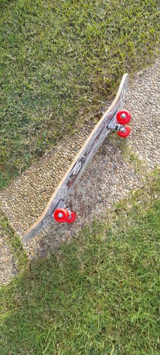 Skate semi novo - Aproveita já!