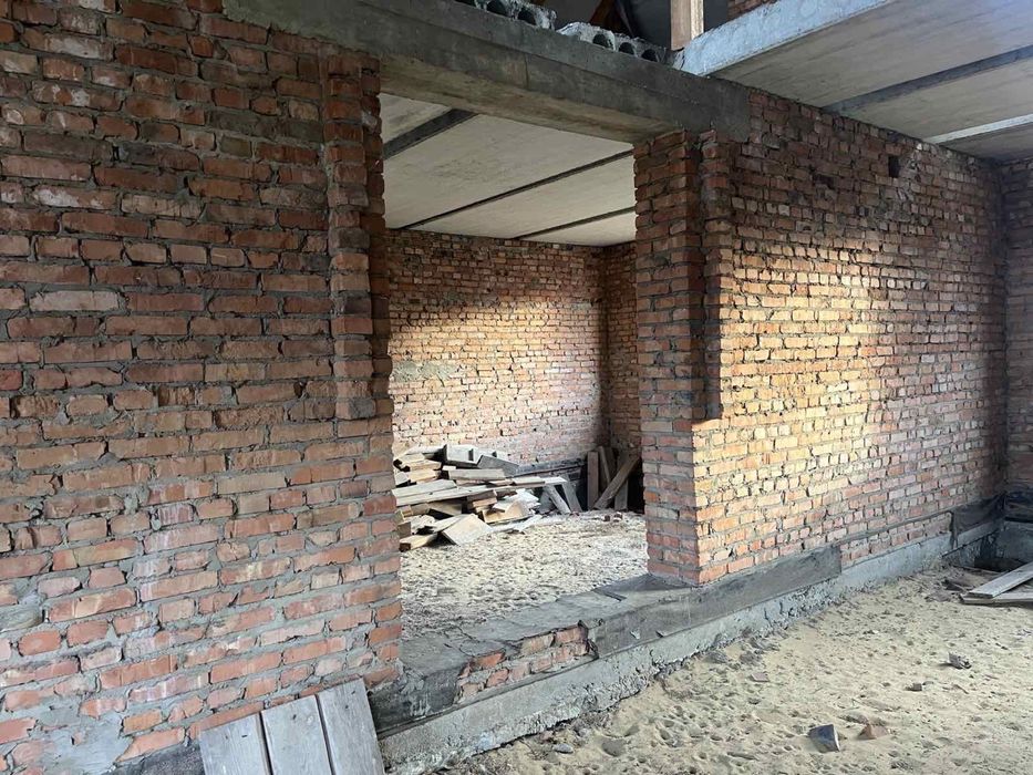 Продається будинок у смт.Шкло 20 соток