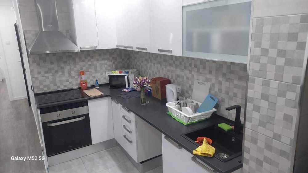 Arrendo quarto para uma pessoa