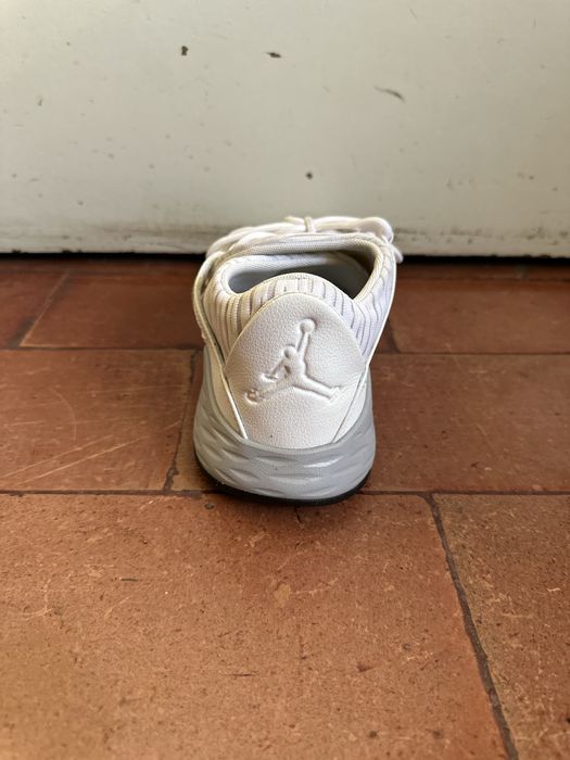 Air jordan brancas
