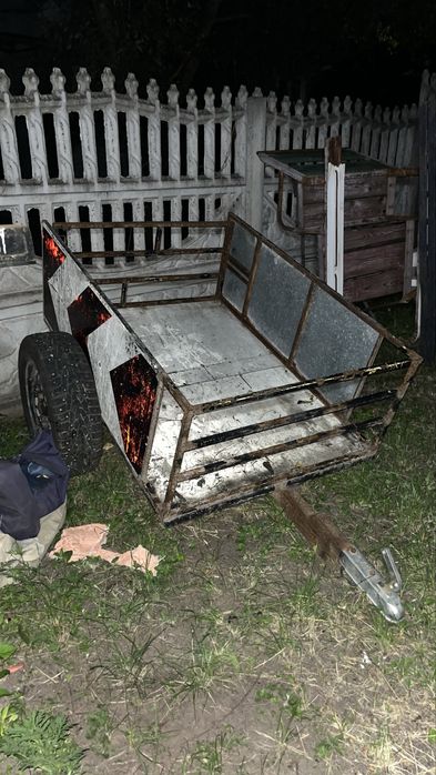 Продам причіп санки отвал і заїзди до квадроцикла