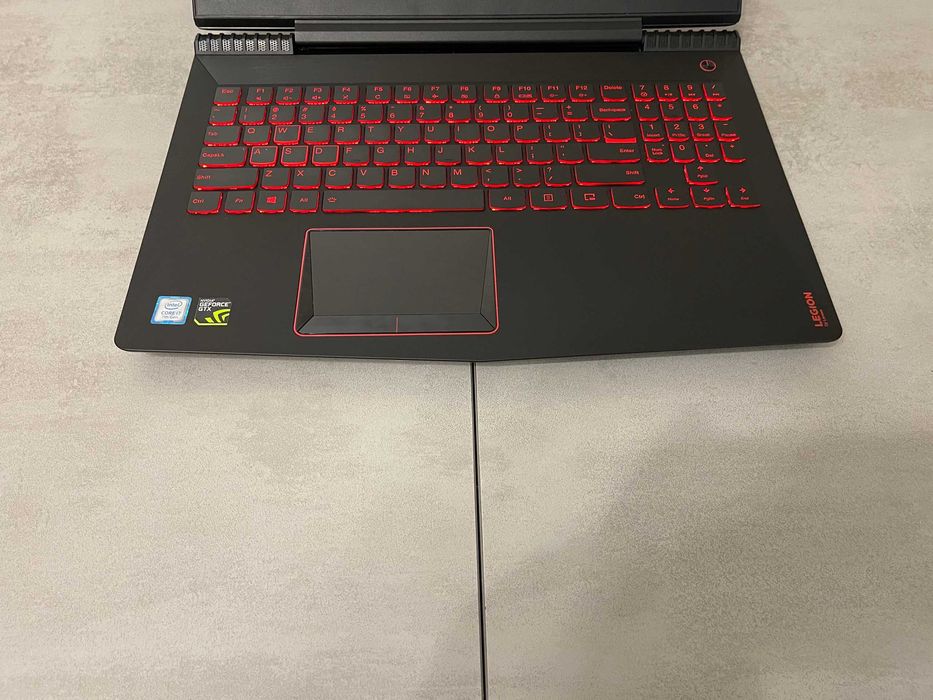 Ігровий ноутбук Lenovo Legion Y520-15IKBN, 15.6" FHD IPS, Intel Core i7-7700HQ, 16GB DDR4, 256GB NVMe SSD + 1TB HDD, NVIDIA GeForce GTX 1050 Ti 4GB