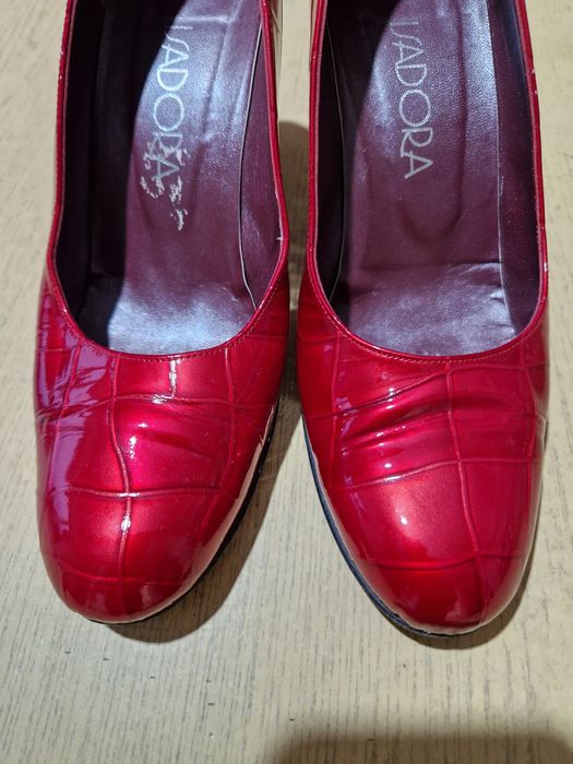 Buty czółenka lakierki czerwone na obcasie