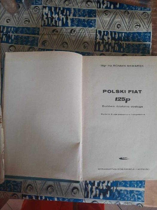 Pozostałości po Fiacie 125p 1500 - PRL