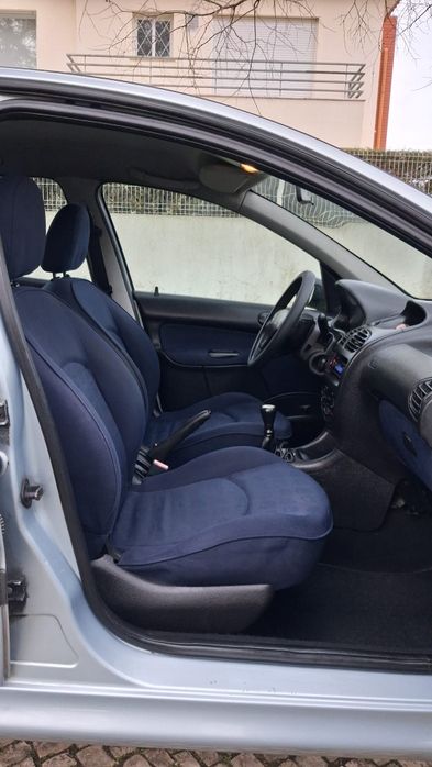 Peugeot  150.000klm 2004