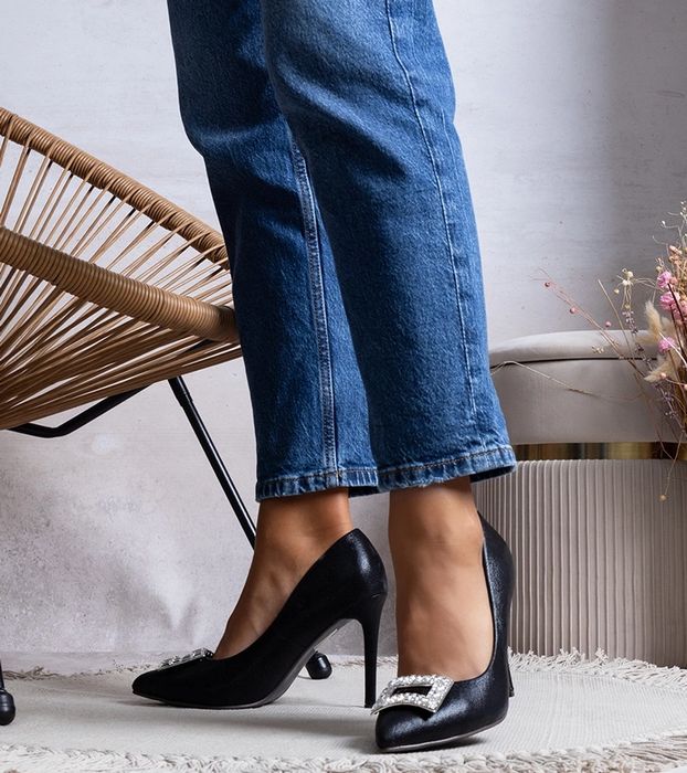 Szpilki damskie czarne lakierowane Tyson