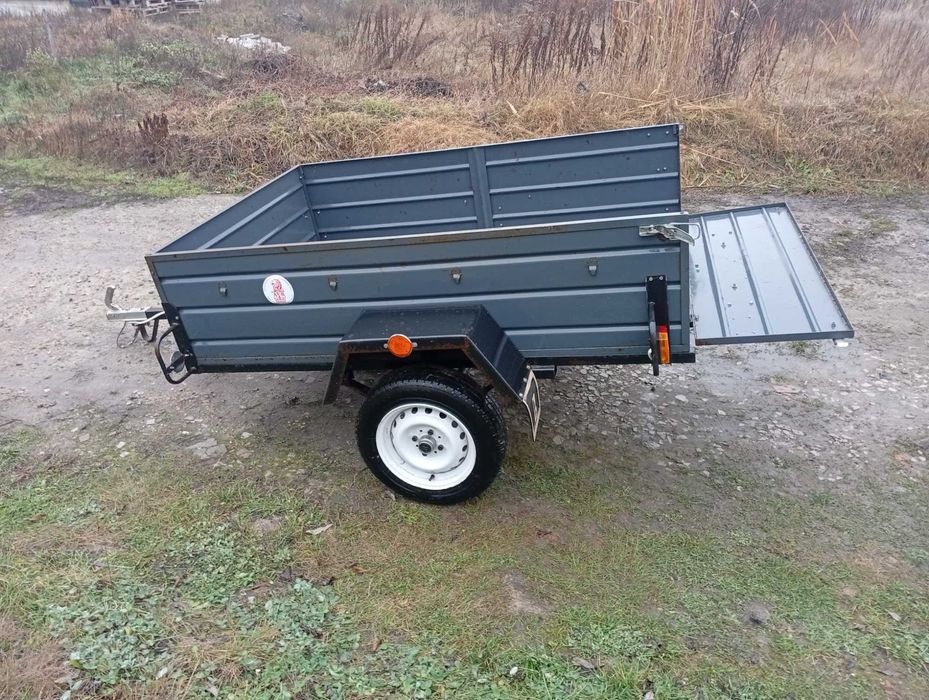 Продам легковий прицеп "Лев" з малим пробігом.