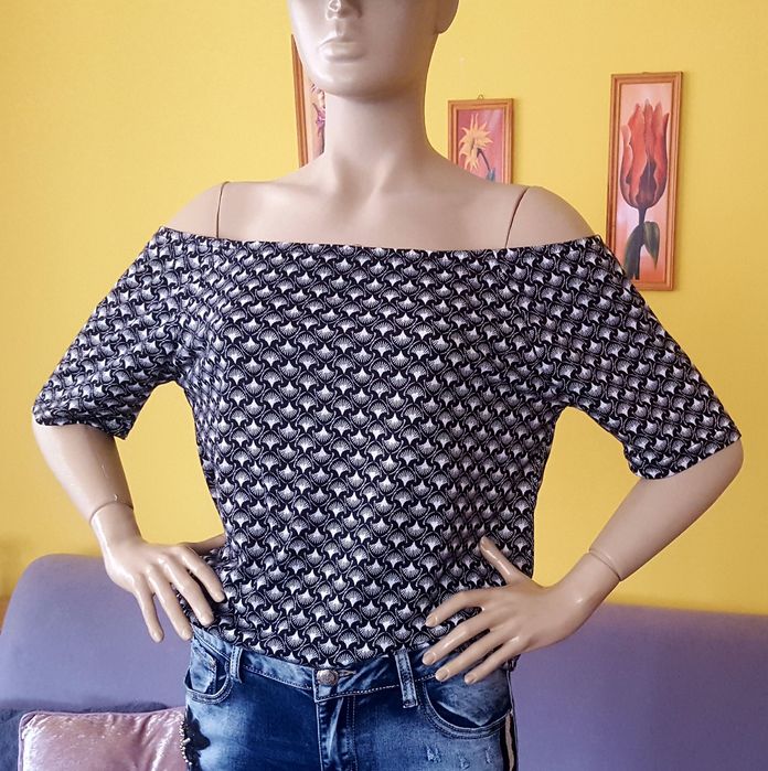 Bluzeczka, krótki rękaw, r S/M, Hiszpanka