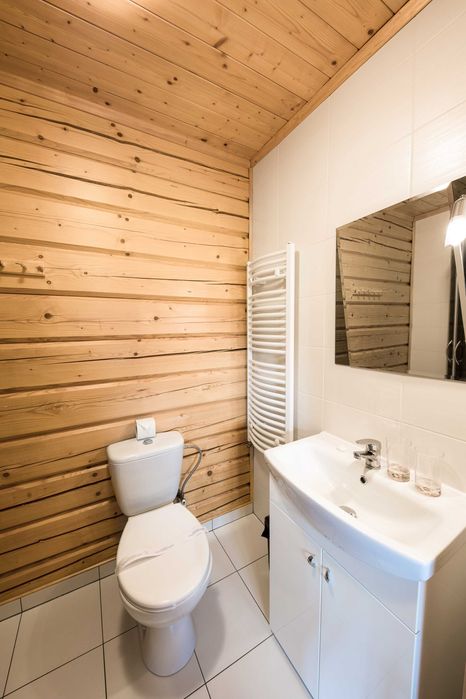 Dom na wyłączność 2-20+ osób /Pokoje/Domki