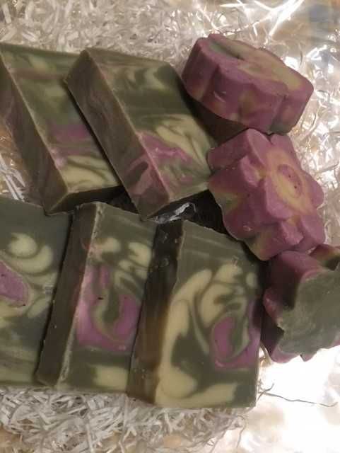 Sabonetes artesanais e ecológicos