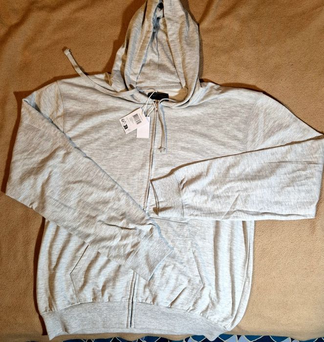 Sweartshirt camisolas novo a estrear xxl n 52-56
Para desocupar por fa