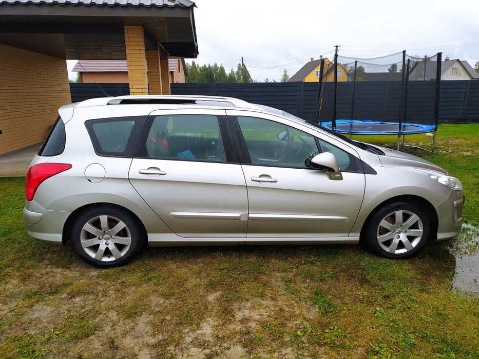 Peugeot 308 SW T7 2009 рік