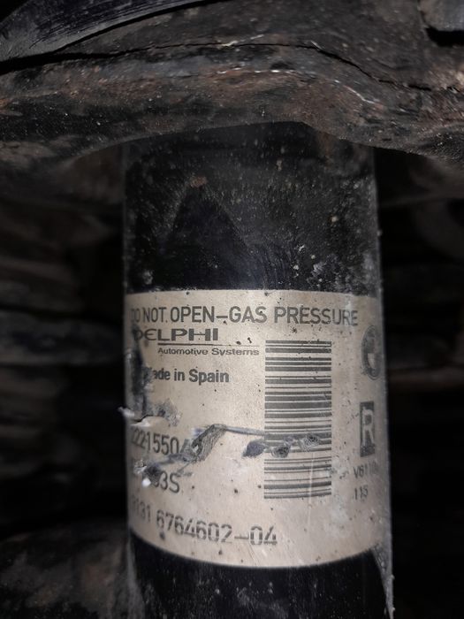 Передні амортизатори стойки BMW X5 E53